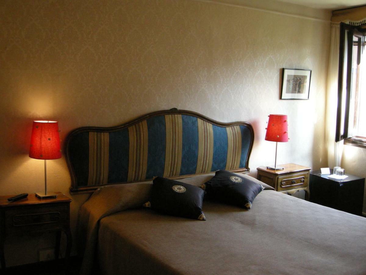 Dorsoduro461 Bed & Breakfast Venice Exterior photo